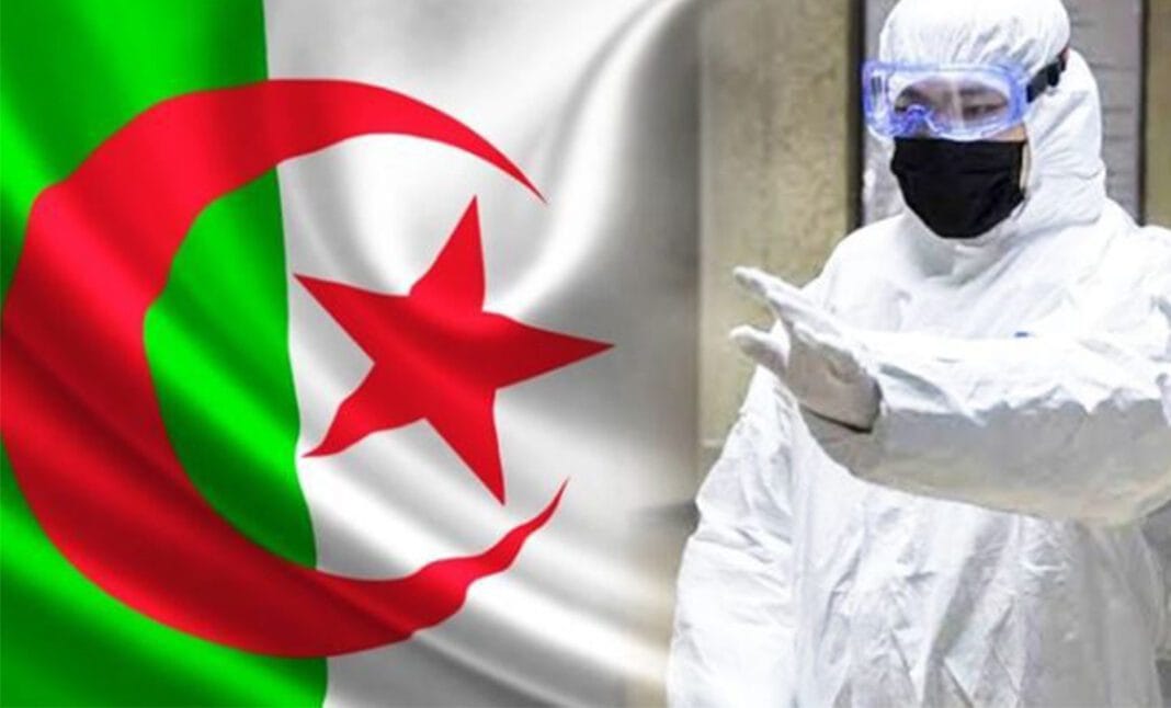 Personnel médical en protection contre COVID-19 à l'hôpital Mustapha Bacha.