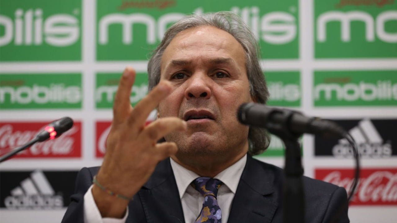 Lotfi Madjer choisi le Qatar au détriment de l'Algérie : Rabah Madjer défend son fils et critique la FAF L'ancien entraîneur des Verts Rabah Madjer a t'il vraiment apporté son soutien aux lions du Cameroun?