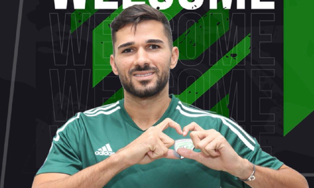 Coup dur pour la JSK et le CSC : trois joueurs franco algériens refusent les clubs algériens Mehdi Abeid
