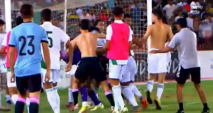 Algérie : La FAF condamne fermement la violence dans les stades Finale de la coupe Arabe : Une violente bagarre s'éclate entre l'Algérie et le Maroc (vidéo)