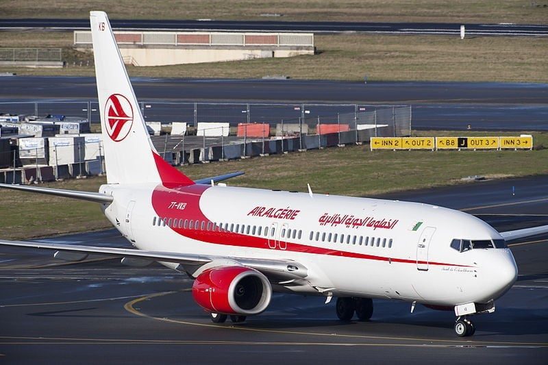 Avion d'Air Algérie prêt à décoller à Lille, France.
