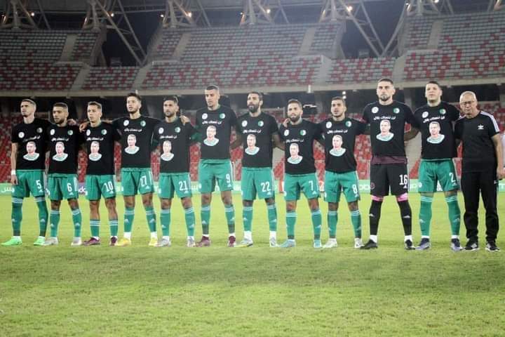 L'équipe d'Algérie de football lors d'un entraînement aux Emirats.