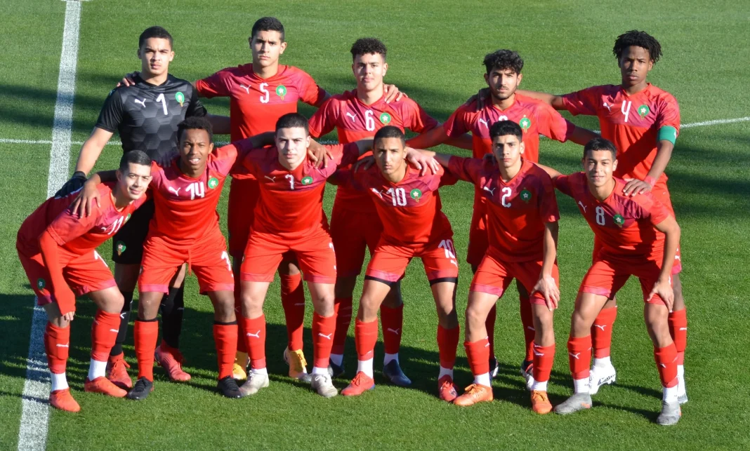 L'équipe du Maroc U17 en préparation pour le match en Algérie.