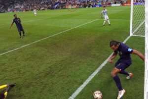 Finale mondial: Découvrez pourquoi le troisième but argentin n’était pas valable !