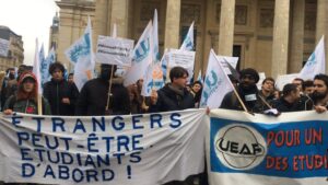 France : les étudiants algériens dénoncent les frais élevés des études