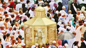 Omra Ramadan 2024 : Découvrez les tarifs pour les Algériens Omra : 250 pèlerins algériens bloqués dans le froid à l’aéroport d’Alger