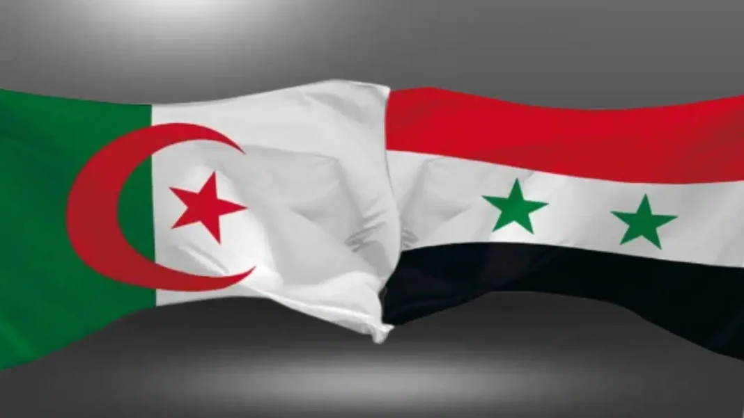 Drapeaux de l'Algérie et de la Syrie Drapeaux de l'Algérie et de la Syrie en symbole de solidarité.