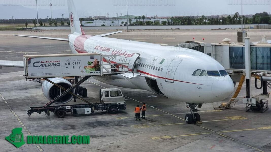 Avion d'Air Algérie frôlant un crash à l'aéroport.