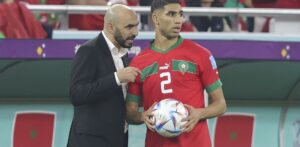 Walid Regragui en difficulté ? L' ultimatum de Fouzi Lekjaa Maroc : Walid Regragui fait des révélations sur Achraf Hakimi