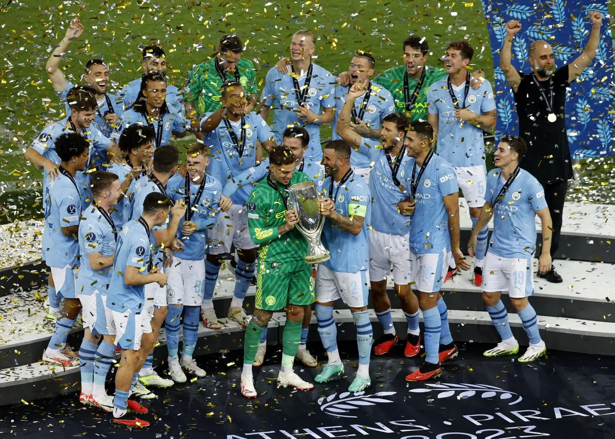 Manchester City, vainqueur de la Super-coupe: Riyad Mahrez réagit