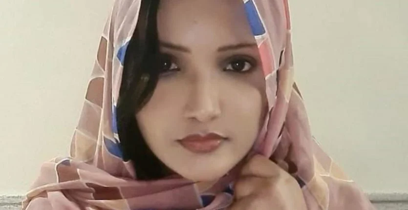 Portrait de Bélinda Fall, femme politique ambitieuse en Mauritanie.