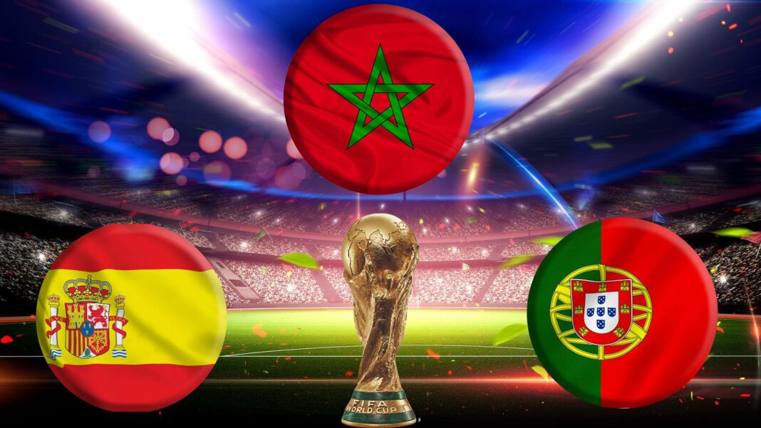 Ballons de football avec drapeaux du Maroc, Espagne et Portugal.