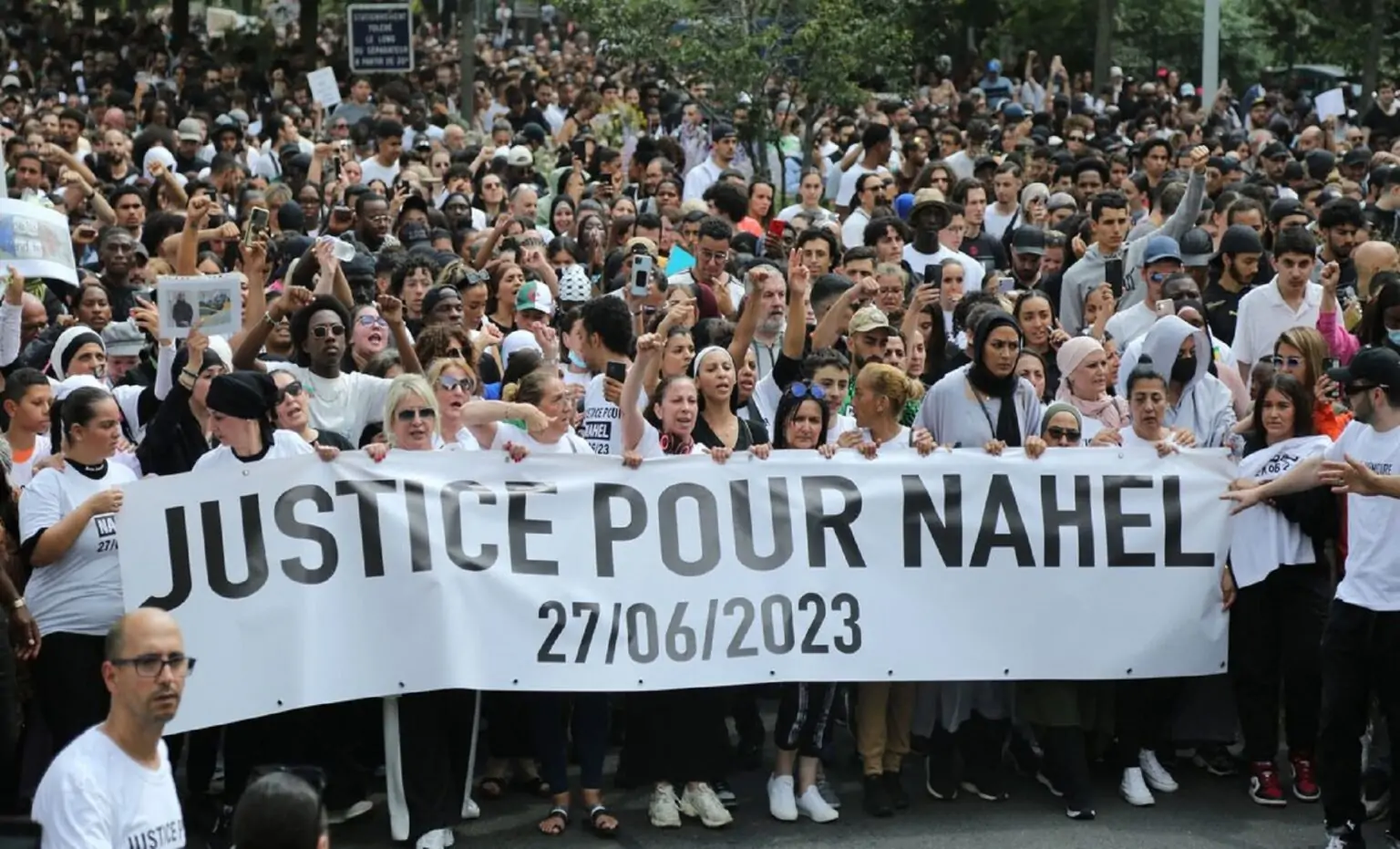 Remise en liberté du policier qui a tué Nahel