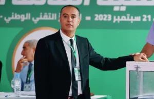 Hommage de Walid Sadi à Mohamed El Mokhtar : Un geste émouvant