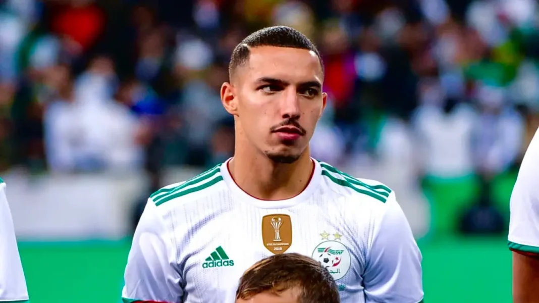 Ismael Bennacer lors d'un match de la CAN 2023 avec l'Algérie.