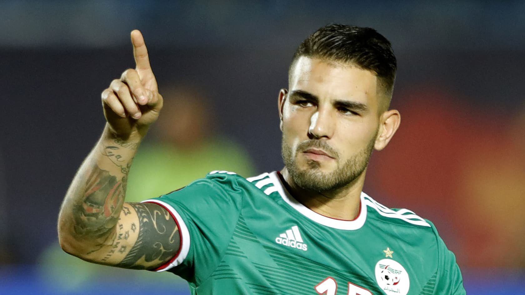 Andy Delort rejoint le MC Alger : Un transfert historique qui secoue la Ligue 1 Mobilis