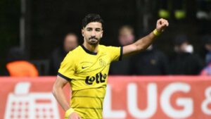 Mohamed Amoura célèbre son but en championnat belge.