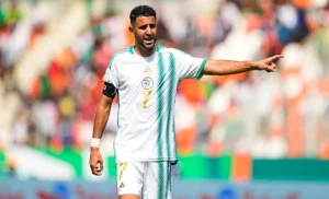 Djamel Belmadi défend le capitaine Riyad Mahrez
