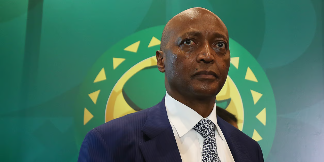 Mohamed Maouche tire à boulets rouges Motsepe