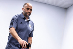 Bras de fer avec Djamel Belmadi : La FAF répond au sélectionneur — Une situation toujours tendue CAN 2023 : Fiasco pour l'Algérie, Walid Acherchour tire sur Belmadi