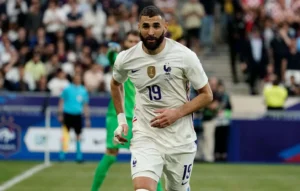 Karim Benzema aux JO de Paris 2024 ? Thierry Henry donne des indices Karim Benzema aux JO de Paris ? Thierry Henry répond une fois pour toutes