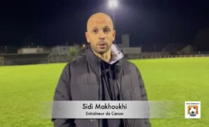 France : soupçonné d'exécuter des prières musulmanes, un entraineur évincé de son poste France : Sidi Makhoukhi risque de perdre son titre de coach