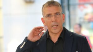 Affaire USM Alger – RS Berkane : Hafid Derradji clarifie...