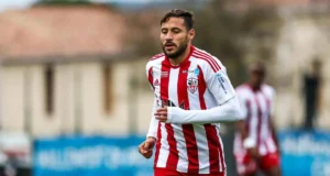 Et ça recommence! Youcef Belaili, de nouveau visé par des critiques. Le motif... Youcef Belaili, de nouveau visé par des critiques