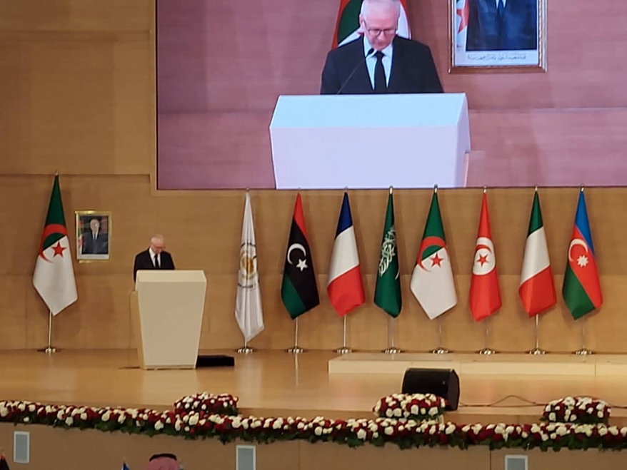 Discours officiel lors d'une cérémonie judiciaire en Algérie.