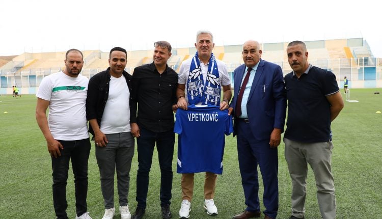 Vladimir Petkovic continue l'aventure : 13e club algérien visité