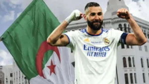 Karim Benzema à Bejaïa : La légende du Football ressuscite ses racines avec éclat