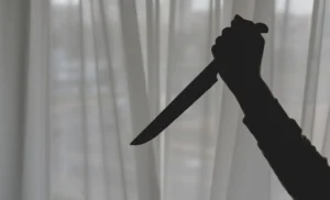 C'est inconcevable! En France un Algérien éventre son ex-femme et... France : Un Algérien éventre son ex-femme et...