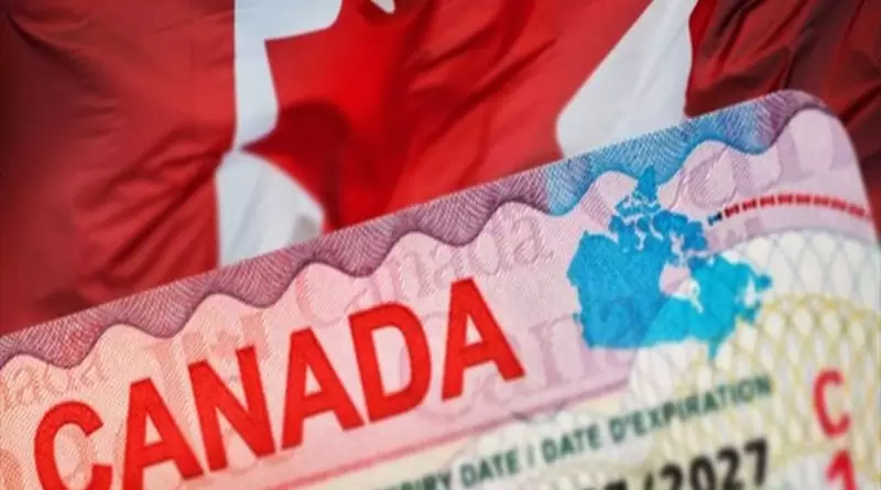 Passeport canadien avec visa pour Algérie.