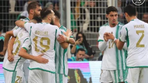 CAN 2025/Liberia Algérie : Les Fennecs en route pour une nouvelle victoire mémorable Équipe d'Algérie de football en célébration sur le terrain.
