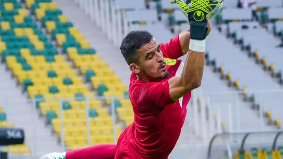 JS Kabylie : Tout se précise pour Gaya Merbah grièvement blessé ! JS Kabylie : Tout se précise pour Gaya Merbah grièvement blessé !