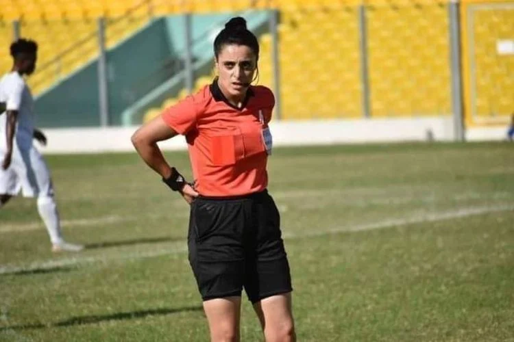Coupe du Monde Féminine U17 : Ghada Mehat, l'arbitre algérienne désignée pour un match important