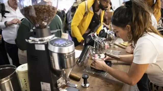 Prix du café : la nouvelle polémique qui enflamme l'Algérie Prix du café : la nouvelle polémique qui enflamme l'Algérie