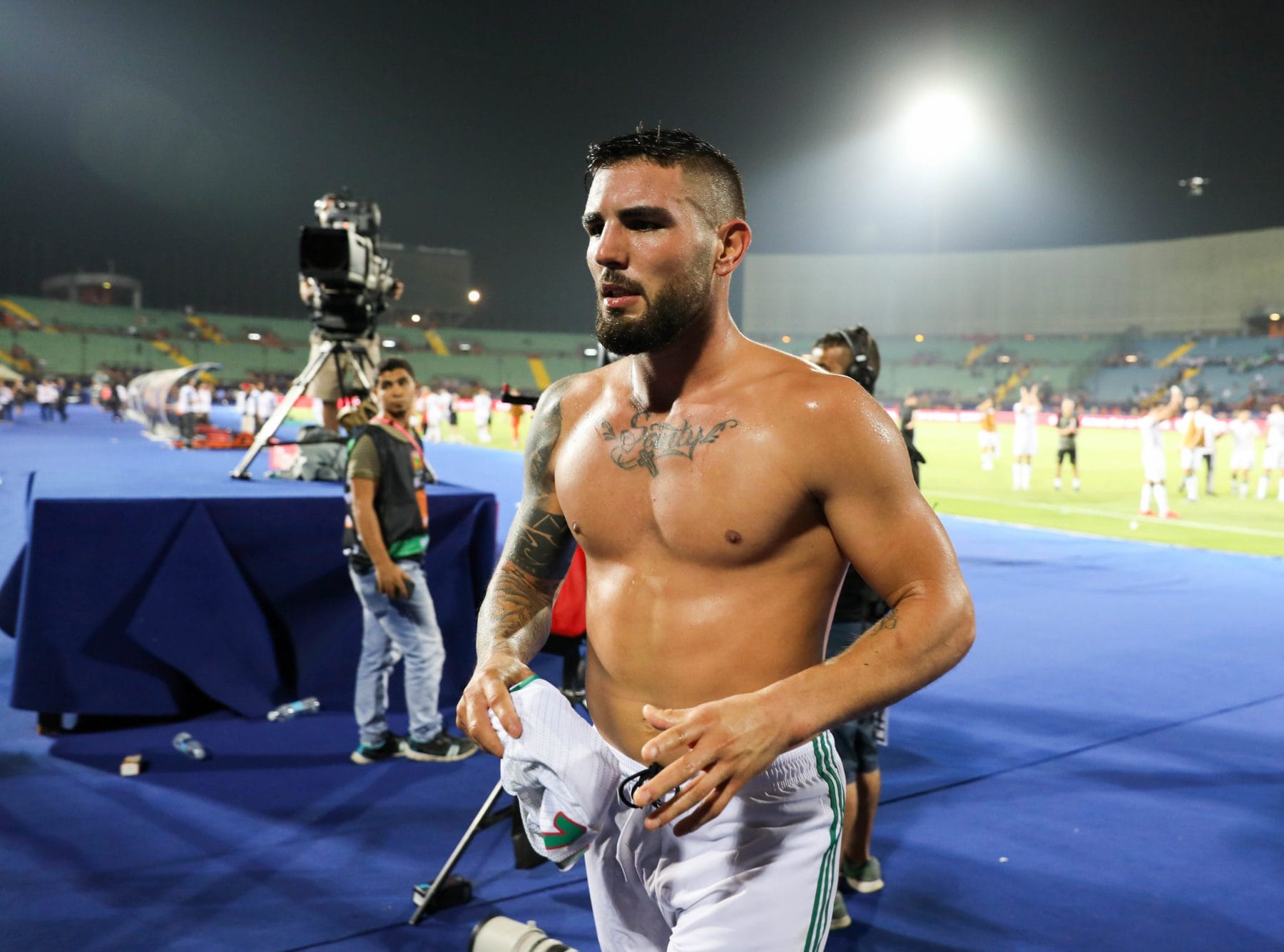 Andy Delort : ses échecs aux penaltys irritent les supporters du MCA Andy Delort : ses échecs aux penaltys irritent les supporters du MCA
