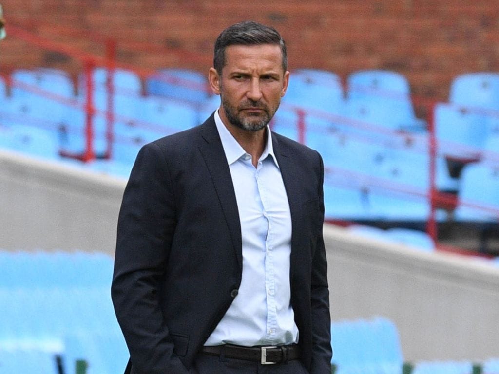 Josef Zinnbauer : un coach de calibre international pour la JSK, son salaire révélé ! JS Kabylie : Place à l'ère Josef Zinnbauer, successeur de Benchikha !