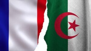 Crise France - Algérie : les Franco-Algériens face à une stigmatisation grandissante Crise France – Algérie : les Franco-Algériens face à une stigmatisation grandissante
