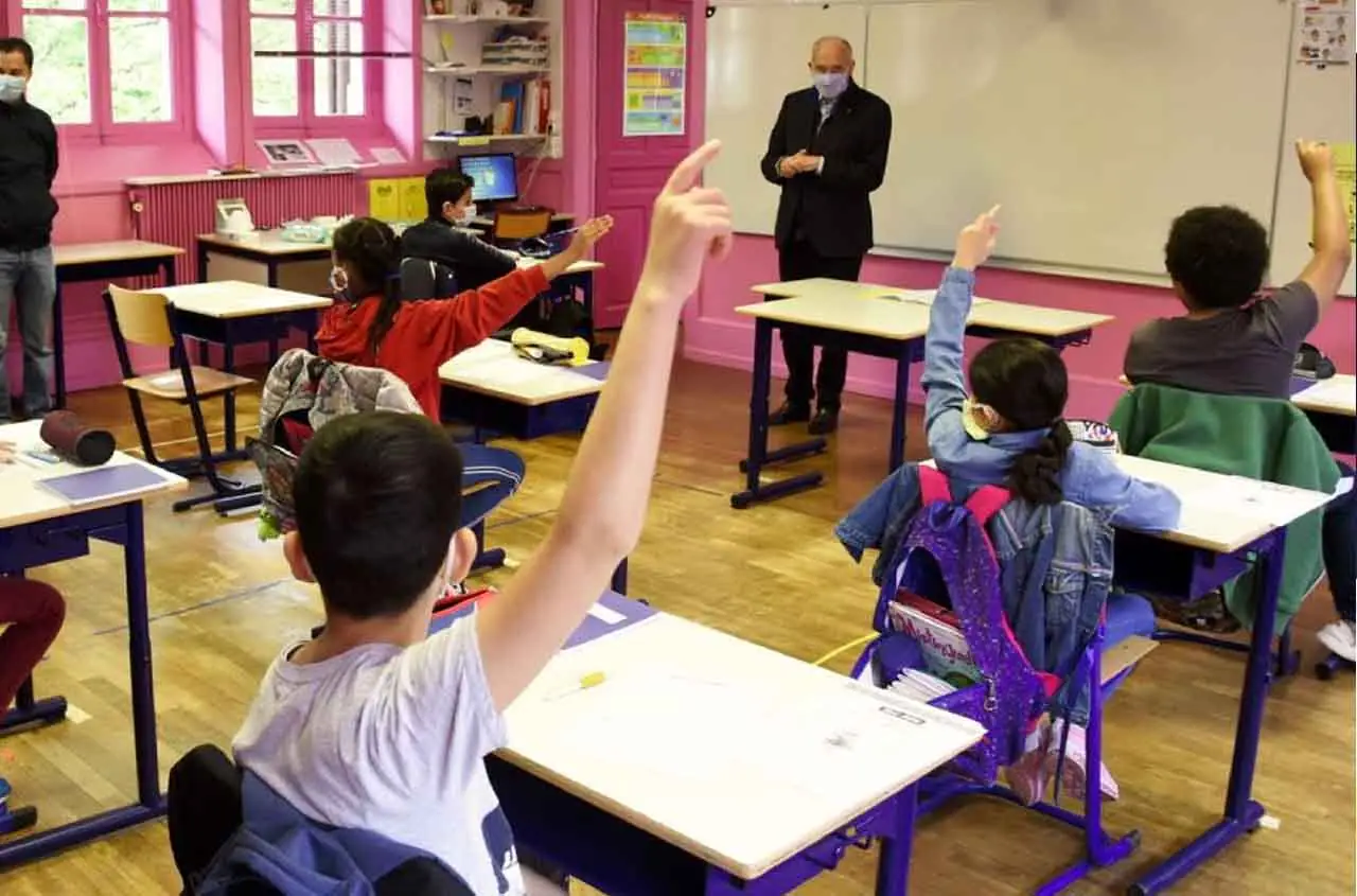 Tebboune brise le silence : l’Algérie va-t-elle si bien ? Ramadan 2025 : Coup de théâtre ! Le ministère de l’Éducation nationale a fait une grande annonce