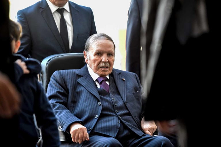 Scandale en Algérie : le neveu de Bouteflika en fuite après un vaste réseau de corruption ! Scandale en Algérie : le neveu de Bouteflika en fuite après un vaste réseau de corruption !