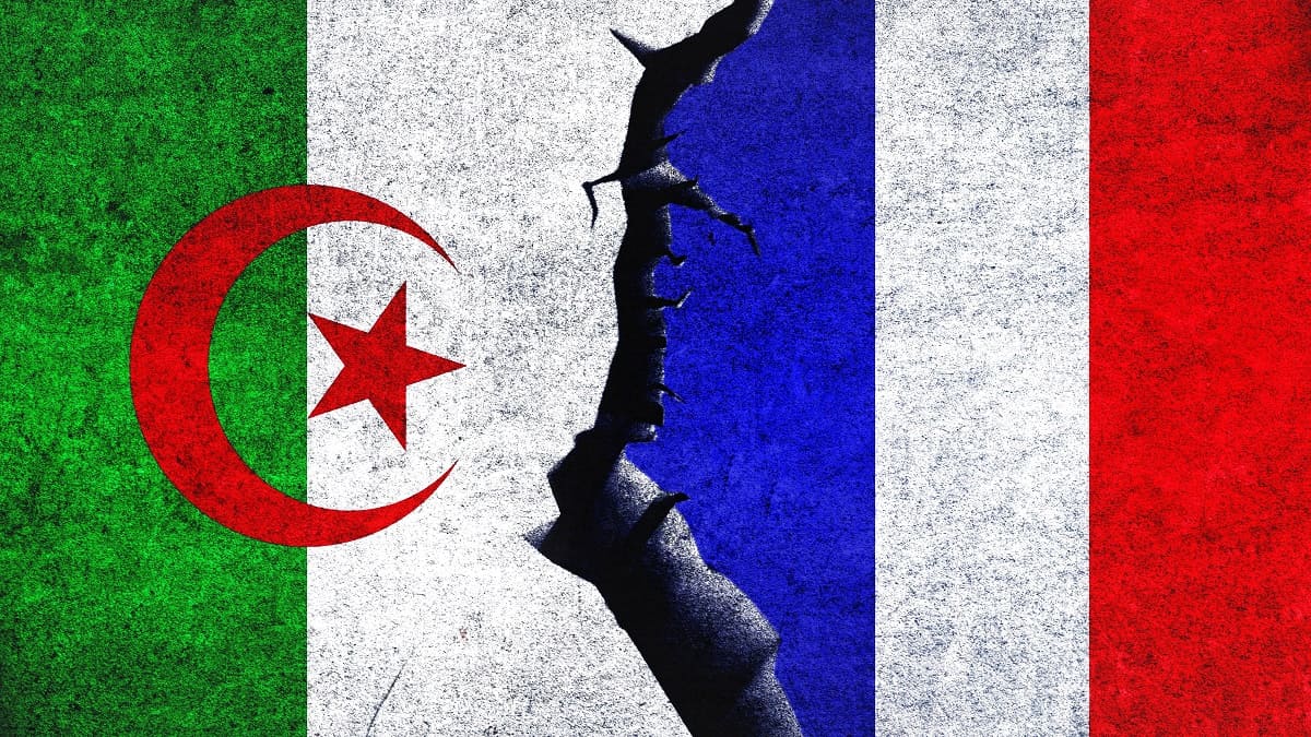 Coup de tonnerre ! Air Algérie abandonne le français Scandale d’espionnage : la France accuse l’Algérie, un fonctionnaire arrêté !