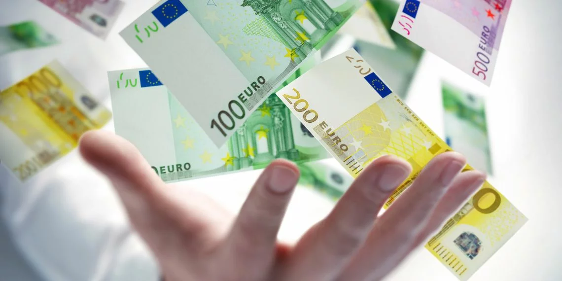 Euro en baisse à la veille de l’allocation touristique : vers un tournant explosif sur le marché noir en Algérie ?