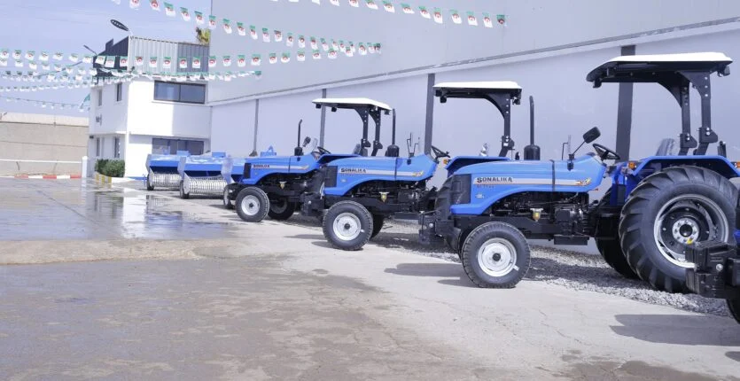 Algérie : lancement du premier tracteur agricole 4×4 fabriqué localement par Sonalika-Famag Algérie : lancement du premier tracteur agricole 4×4 fabriqué localement par Sonalika-Famag