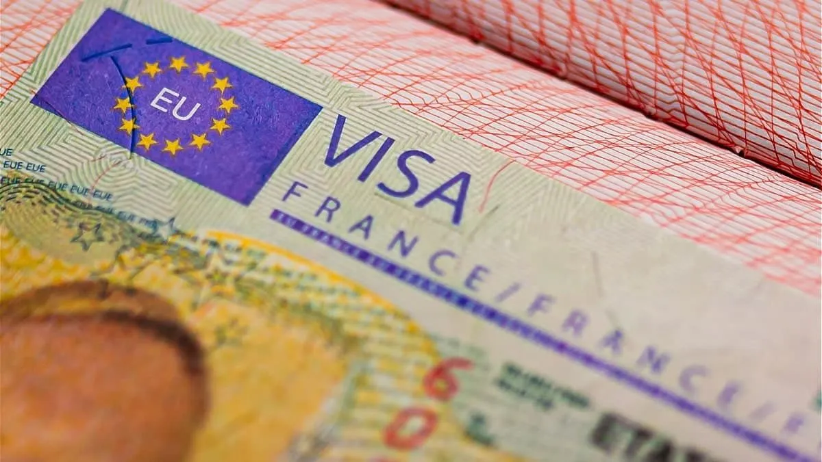 La France envisage de restreindre les visas pour les ressortissants algériens