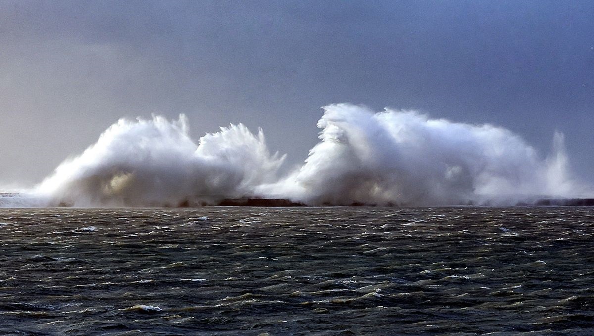 Tempête Benjamin en France : des rafales jusqu'à 130 km/h Tempête Benjamin en France : des rafales jusqu'à 130 km/h annoncées, une vigilance orange sur la façade atlantique