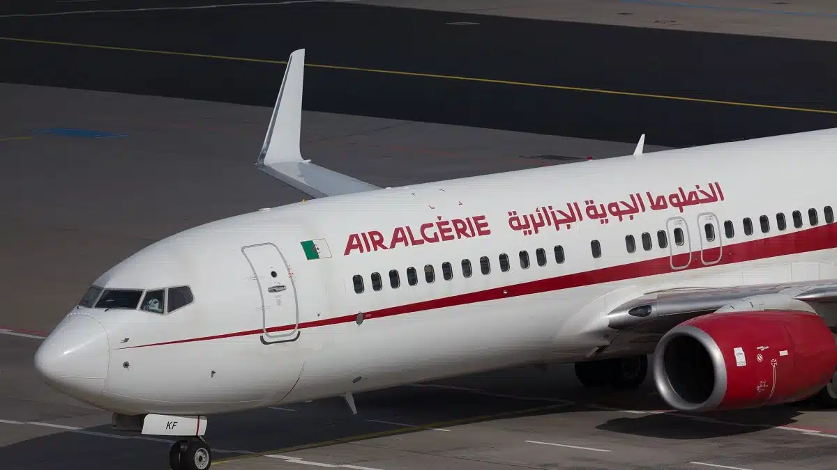 Air Algérie : 6h de galère à Lyon à cause de la neige Air Algérie : 6h de galère à Lyon à cause de la neige
