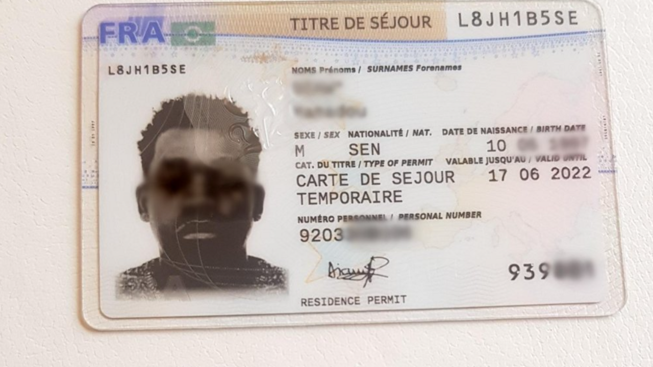 Carte de séjour 2026 : êtes-vous concerné par l’examen civique ? Carte de séjour 2026 : êtes-vous concerné par l’examen civique ?