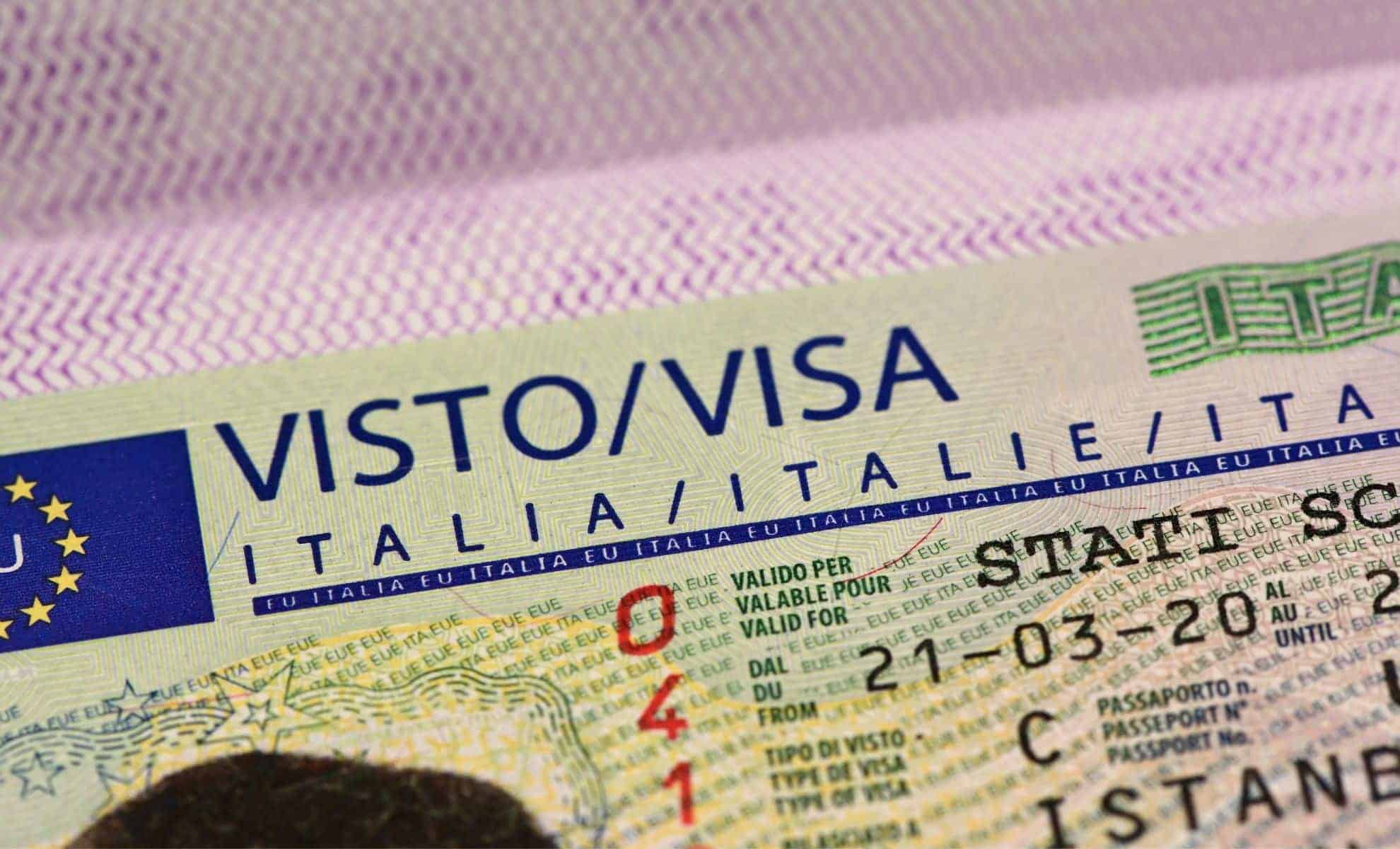 Italie : obtention plus facile du visa Schengen ! Visa Schengen italien avec date de validité et tampon.